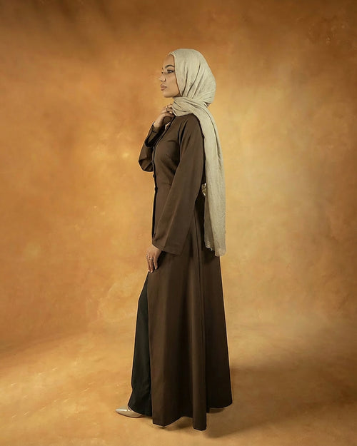 Nari abaya in brown